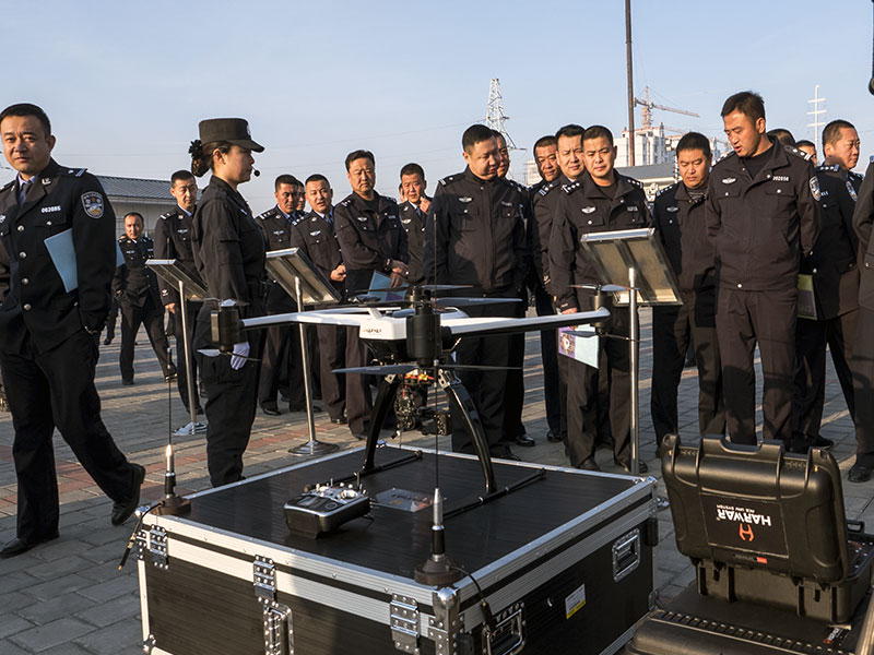 這套裝備功能強大 引特公安警爭相購買！！